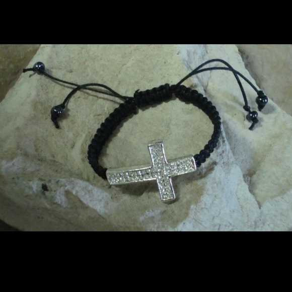 Bracelet - Picture 1 of 1