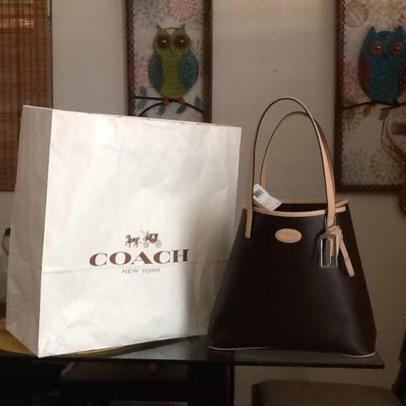 💢SOLD💢 New Authentic Coach Metro Mahogany/ Tan - Picture 3 of 4