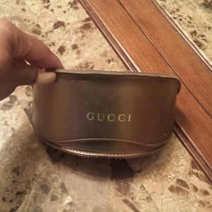 Gucci sunglass case..100% authentic