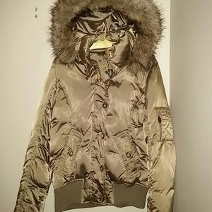 Puffy Gold/Bronze Guess Jacket
