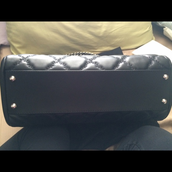 🚫SOLD🚫Chanel Hampton - Picture 2 of 4