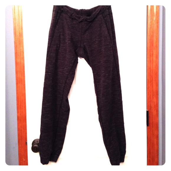 Lulu sweats