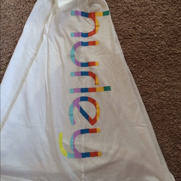 Hurley tee - Picture 3 of 4