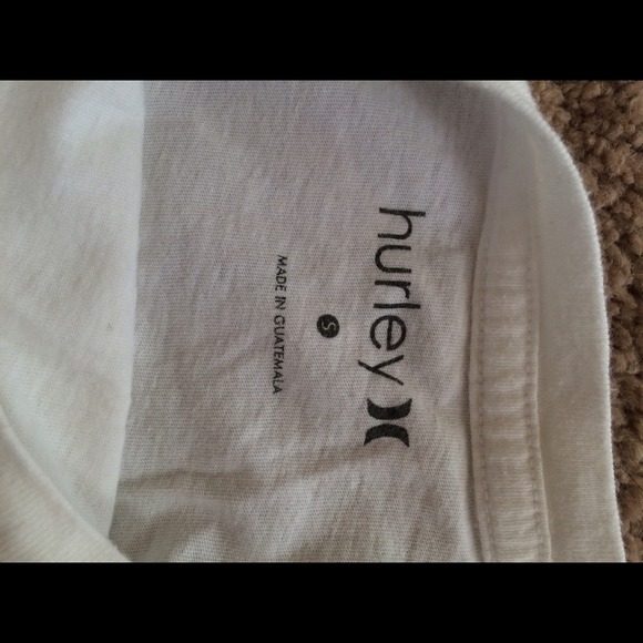 Hurley tee - Picture 4 of 4