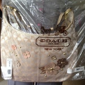 Authentic Coach style F18896