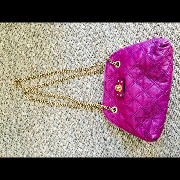 marc jacob hot pink bag