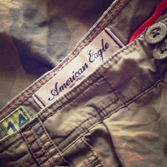 Army pattern American Eagle capris