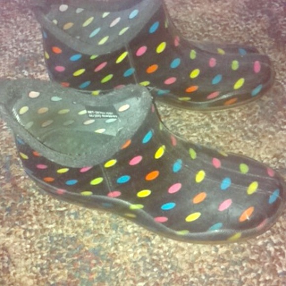 Mini Rainboots 😍