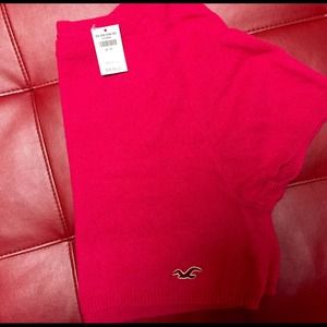 Cute Hollister half top