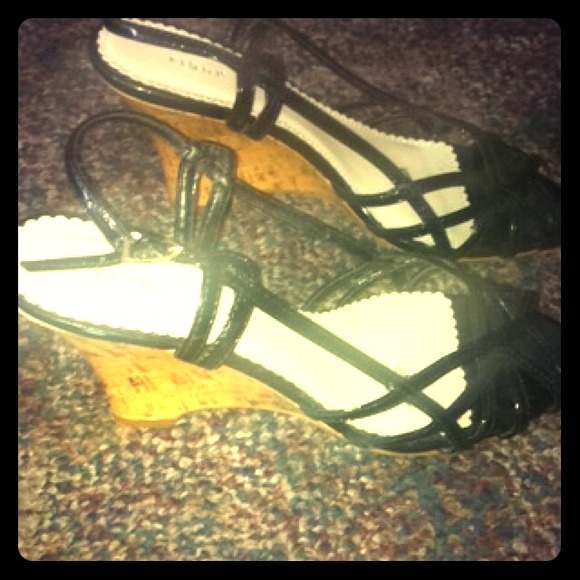 Black Wedges 🌺