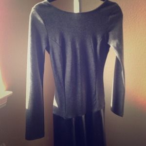 Long sleeves dress with leather! Very beautiful!
