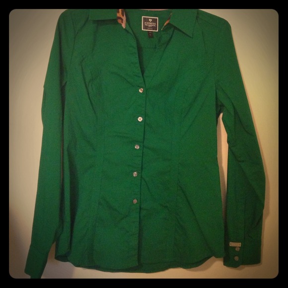 Emerald Green Buttonup