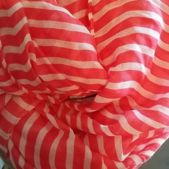 SOLD IN BUNDLE - Picture 2 of 4