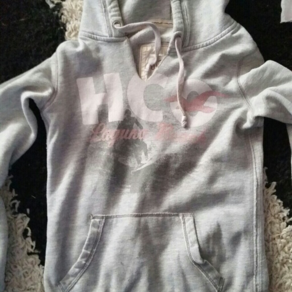 Hollister pullover hoodie