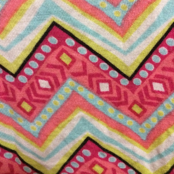 Printed Chevron tank - Picture 2 of 3