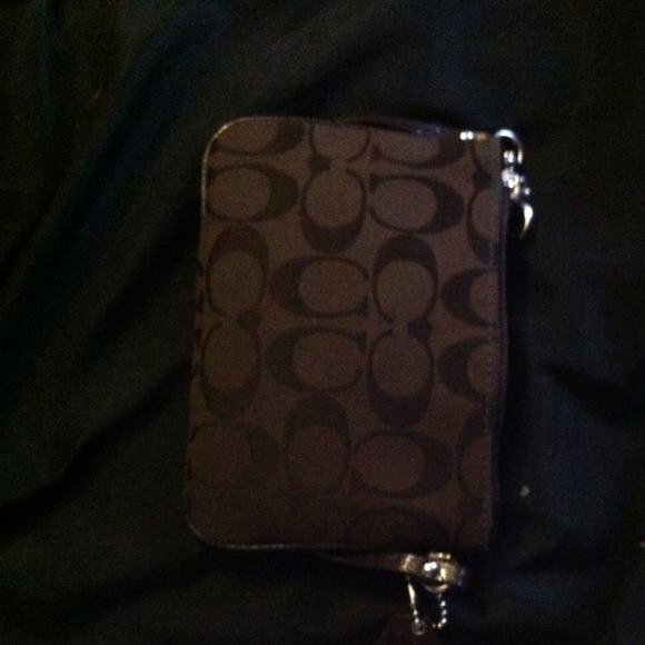 Authentic Coach Wristlet - Picture 2 of 2