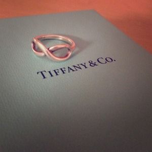 Tiffany sterling silver Infinity ring