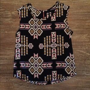 Tribal print tank // size: M
