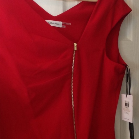 💯 RED CALVIN KLEIN ZIPPER DRESS - Picture 4 of 4