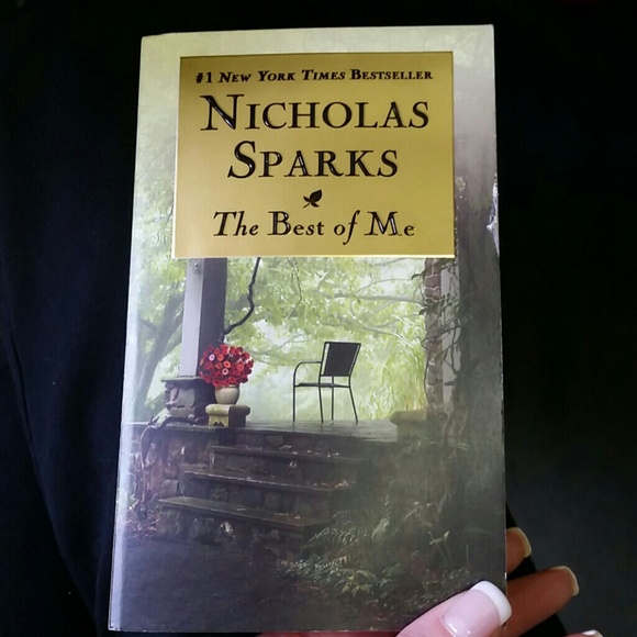 Paperback book The Best Of Me