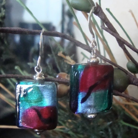 Earrings - Picture 1 of 1
