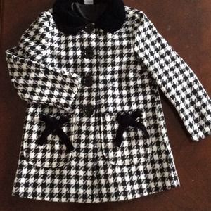 Girls black and white houndstooth jacket 6/6X