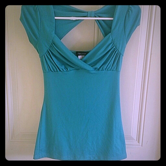 Silky teal top! - Picture 1 of 2