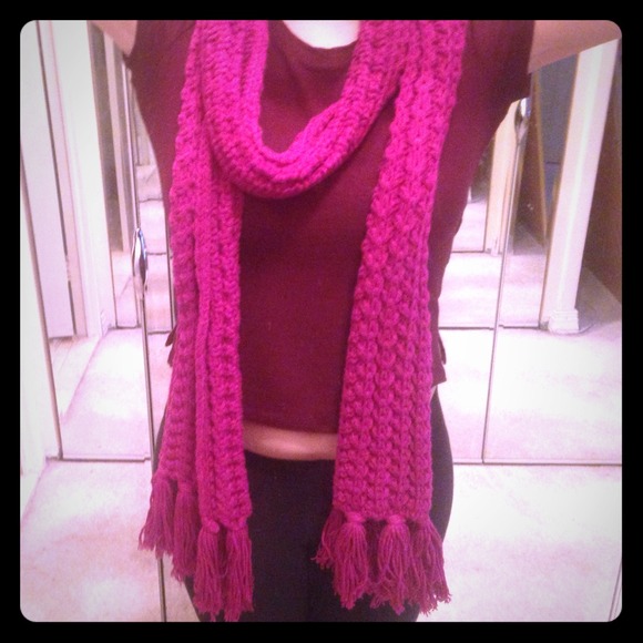 Knit Scarf