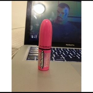 MAC Heatherette Lipstick