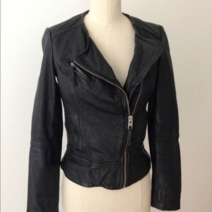 🎉HP! NWT all saints Lavine leather jacket biker