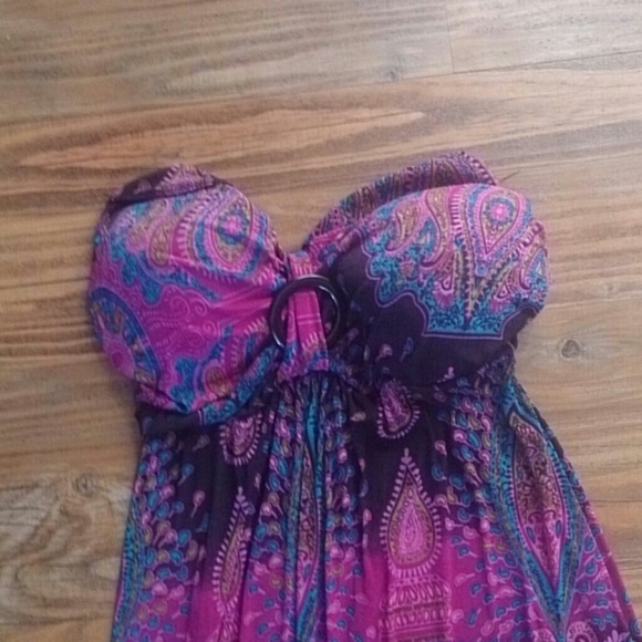 Paisley print strapless maxi dress! - Picture 2 of 2