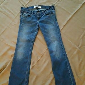 Hollister jeans
