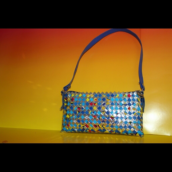 Cute Candy Wrapper Bag W/Zipper - Picture 4 of 4