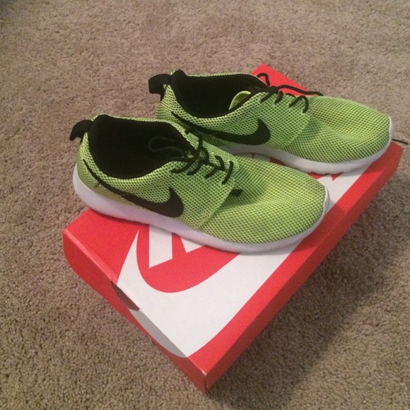 Nike Roshe Runs