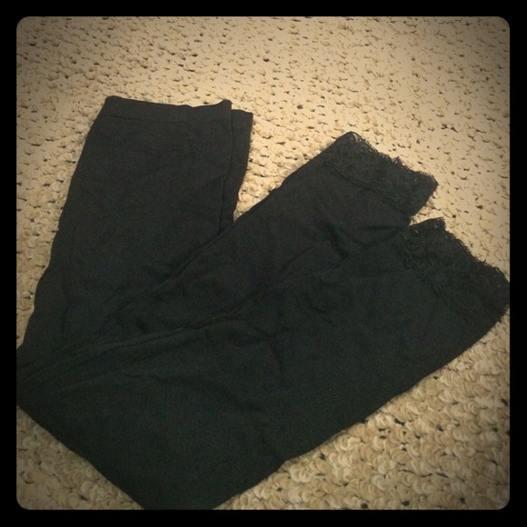 Lace bottom leggings