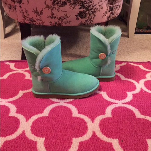 Mint uggs