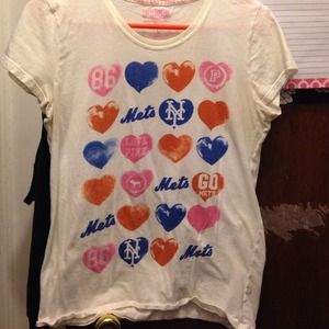 Pink Mets t-shirt