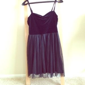 H&M black tulle dress