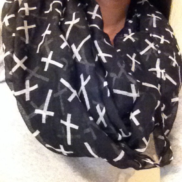 Black scarf with cross pattern