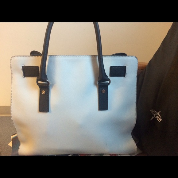 MK Hamilton. - Picture 2 of 4