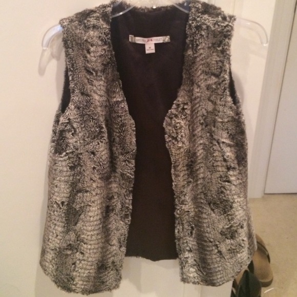 Faux fur vest