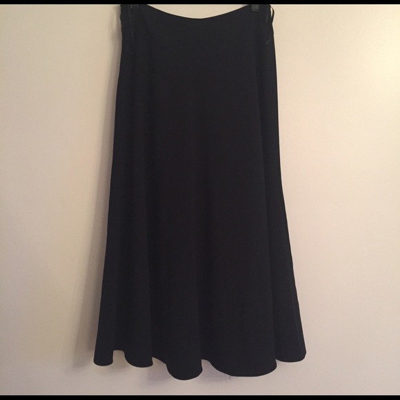 Long black skirt