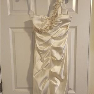 Cache ivory satin dress