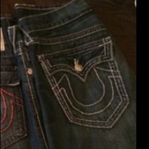 Men's true religions perfect condition size 31.