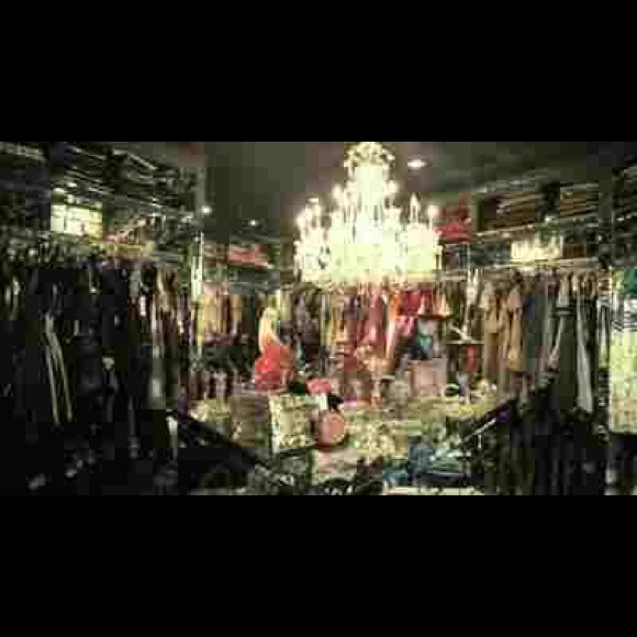 Welcome to my closet! YAY! I'm a TOP 10% SELLER!! - Picture 2 of 4