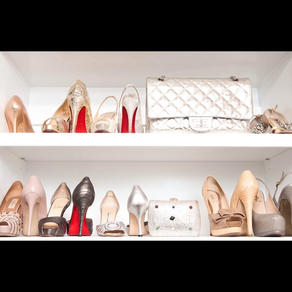 Welcome to my closet! YAY! I'm a TOP 10% SELLER!! - Picture 3 of 4