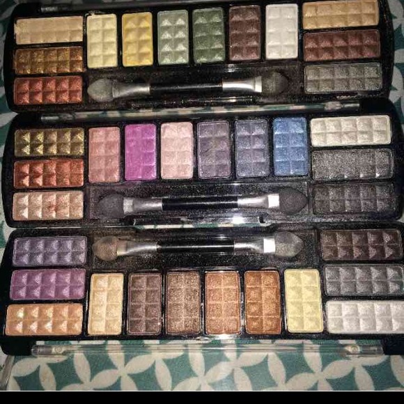 Sold - Picture 2 of 4