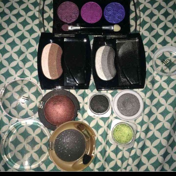 Sold - Picture 3 of 4