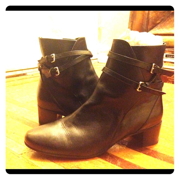 Zara Ankle Strap Bootie, 40/9