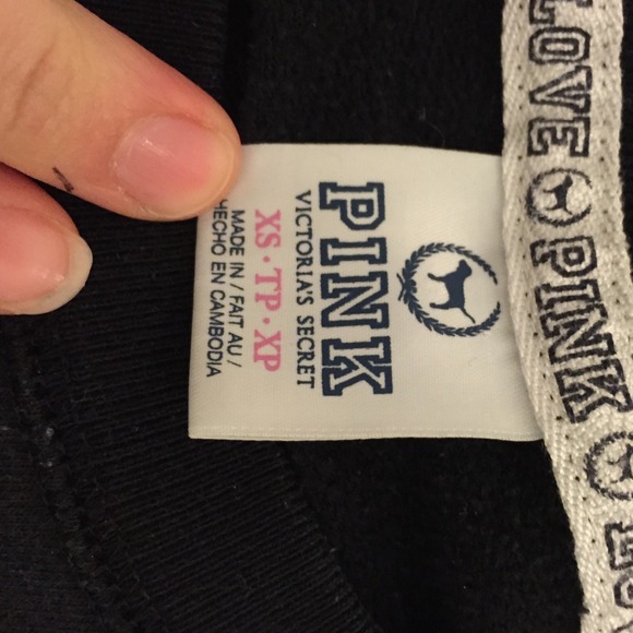 BUNDLED - VS PINK sweatshirt - Picture 3 of 4